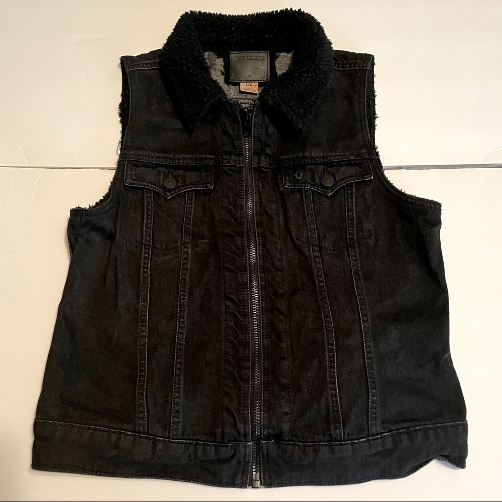COPY - True Religion Black Jean Vest with Faux Sherpa collar size Large